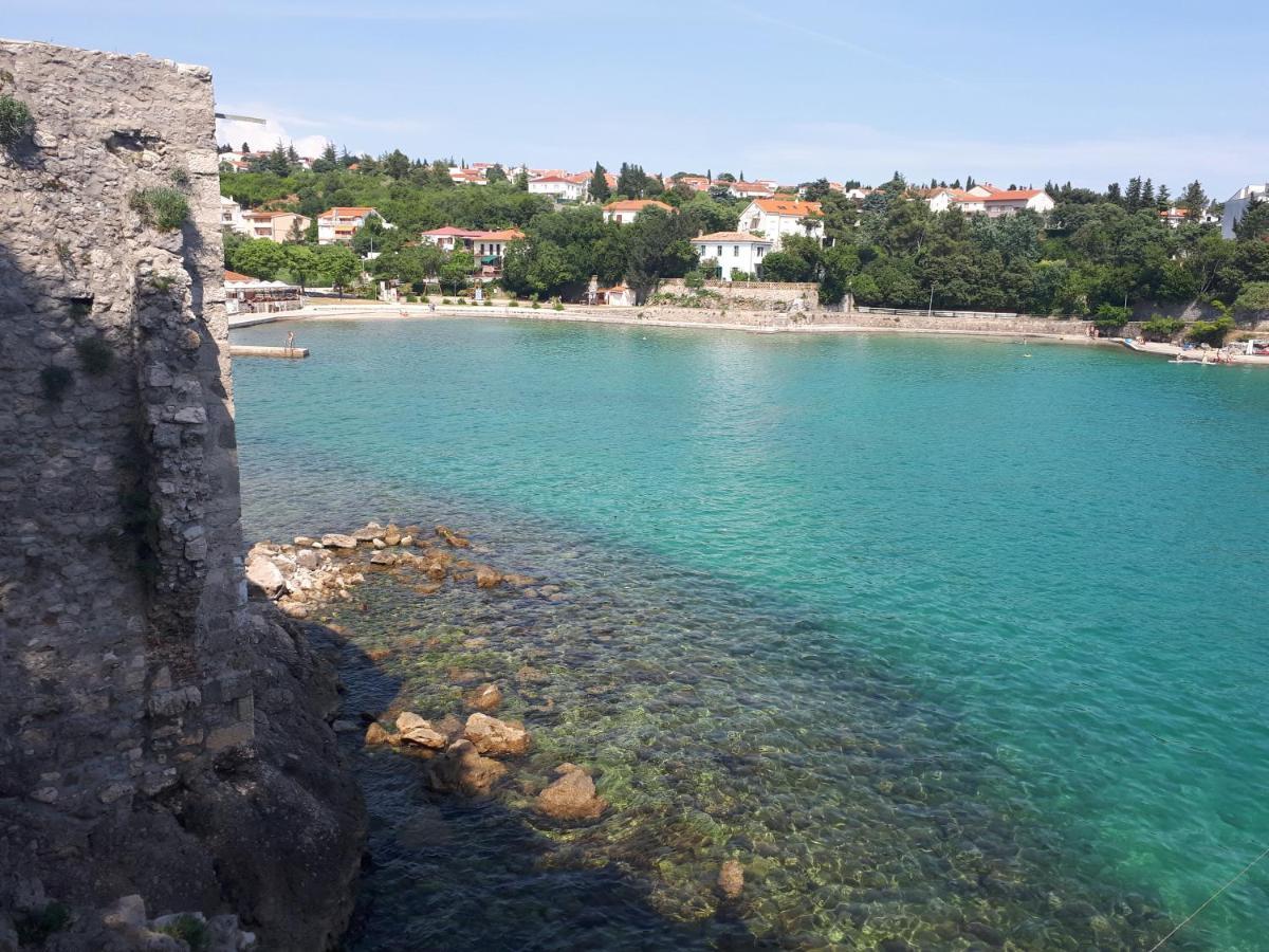 Apartment Ribica Krk Island Eksteriør billede