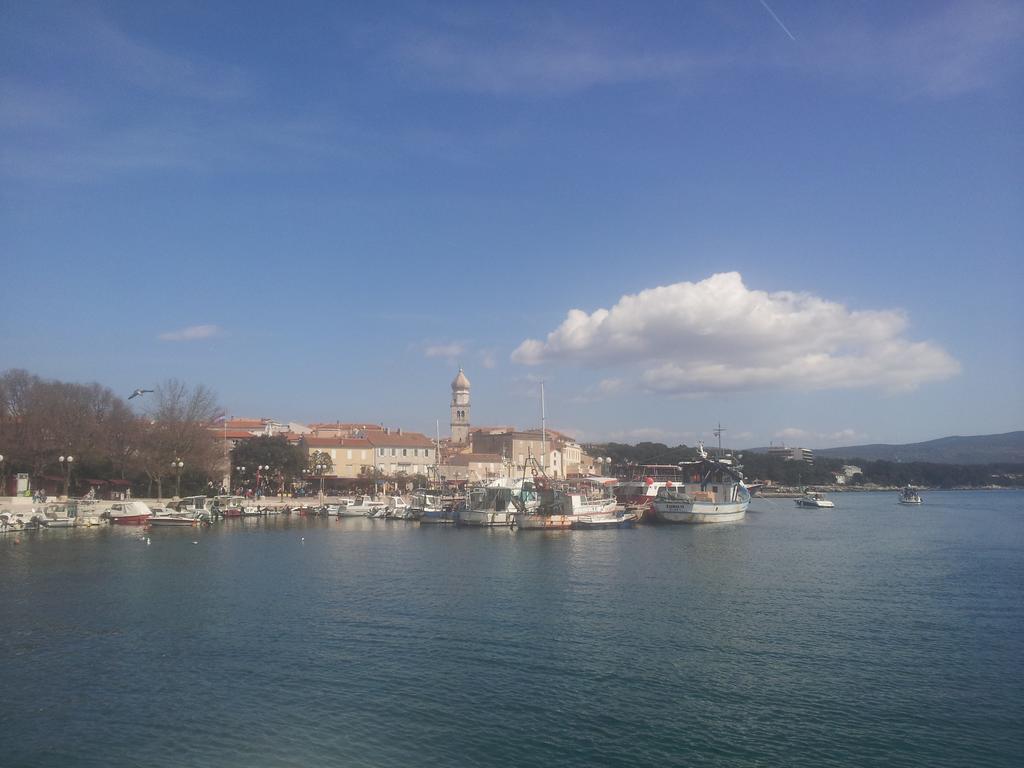 Apartment Ribica Krk Island Eksteriør billede